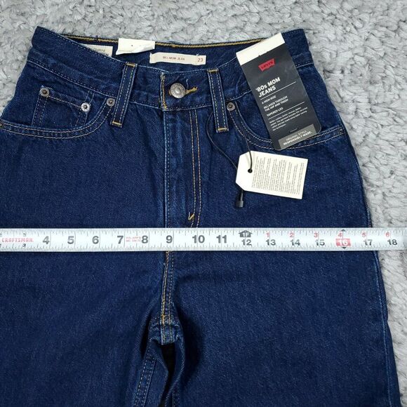 Levi’s Premium 80's Mom Jeans High Rise Tapered Dark Wash Blue Size 23 x 30 - Picture 11 of 12